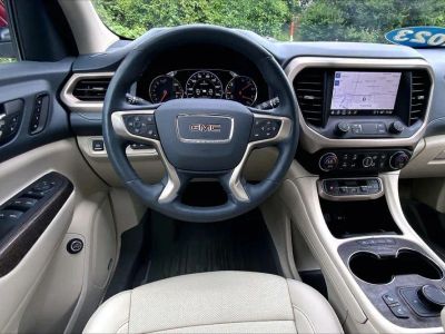 2023 GMC Acadia — detail view