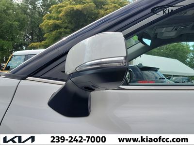 2021 Toyota Highlander - Photo 8