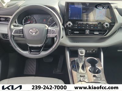 2021 Toyota Highlander - Photo 21