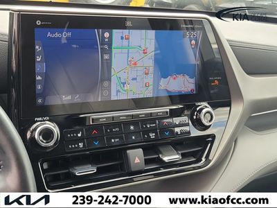 2021 Toyota Highlander - Photo 35
