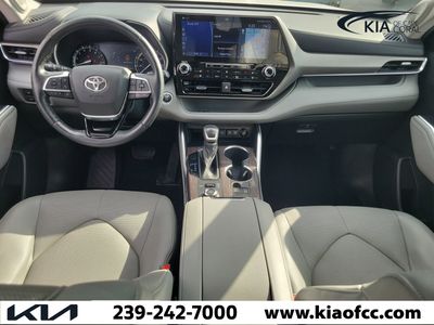 2021 Toyota Highlander - Photo 20