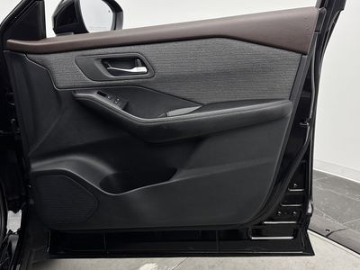 2023 Nissan Rogue - Photo 27
