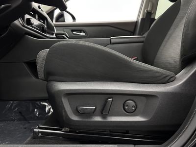 2023 Nissan Rogue - Photo 12