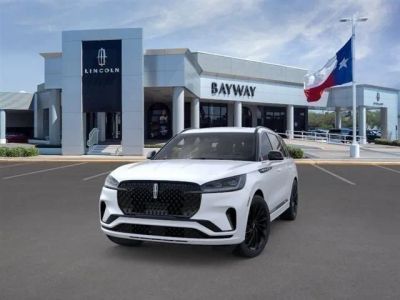 2026 Lincoln Aviator — side profile view
