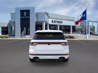 2026 Lincoln Aviator — detail view