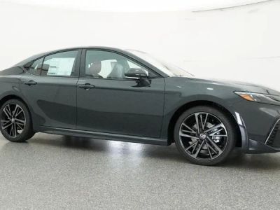 2026 Toyota Camry - Photo 23