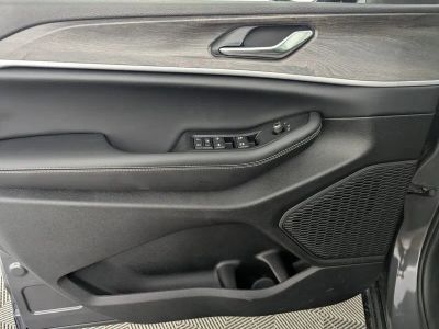 2026 Jeep Grand Cherokee — photo 20 view