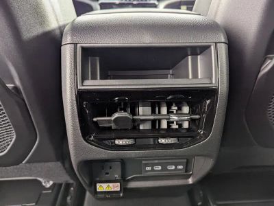2026 Jeep Grand Cherokee — photo 23 view