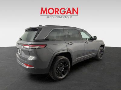 2026 Jeep Grand Cherokee — detail view