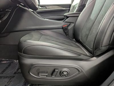 2026 Jeep Grand Cherokee — photo 21 view