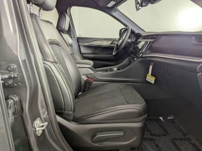 2026 Jeep Grand Cherokee — photo 27 view