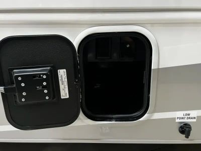 2027 Entegra ODYSSEY — photo 36 view