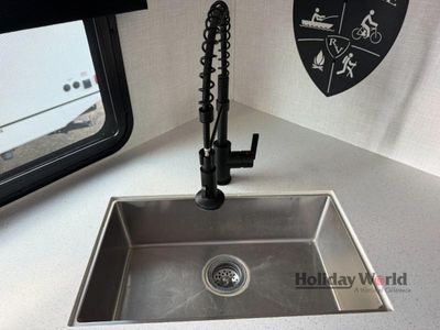 2024 Venture SportTrek Touring Edition - Photo 14