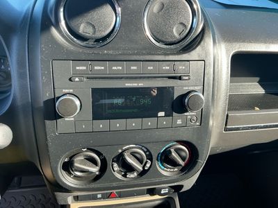 2009 Jeep Patriot — photo 11 view