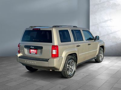 2009 Jeep Patriot — engine compartment view