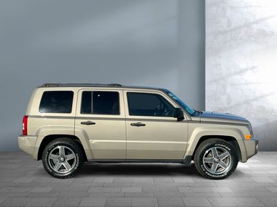 2009 Jeep Patriot — photo 7 view