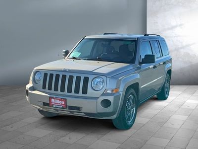 2009 Jeep Patriot — front three-quarter view