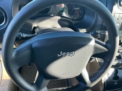 2009 Jeep Patriot — photo 13 view