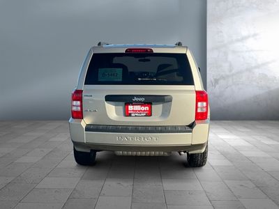 2009 Jeep Patriot — detail view