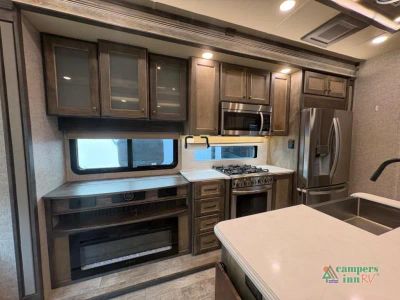 2023 VanLeigh RV Beacon — photo 24 view