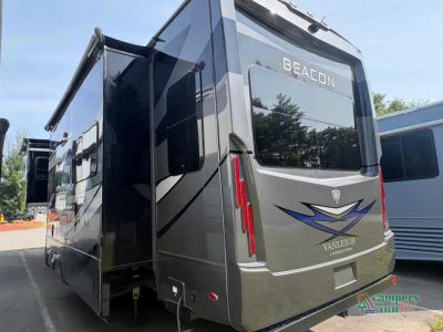 2023 VanLeigh RV Beacon — interior view