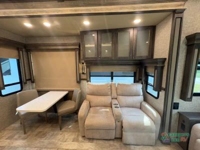 2023 VanLeigh RV Beacon — photo 17 view