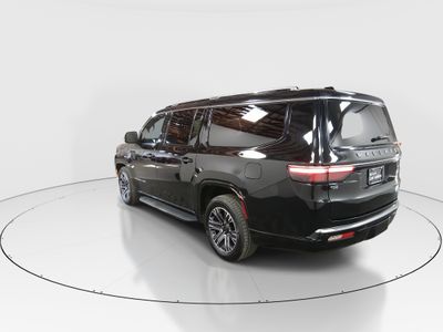 2024 Jeep Wagoneer L - Photo 5