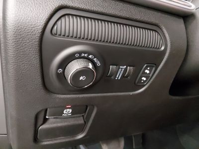 2024 Jeep Wagoneer L - Photo 13