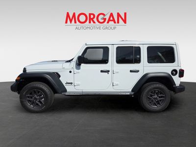 2026 Jeep Wrangler — photo 9 view