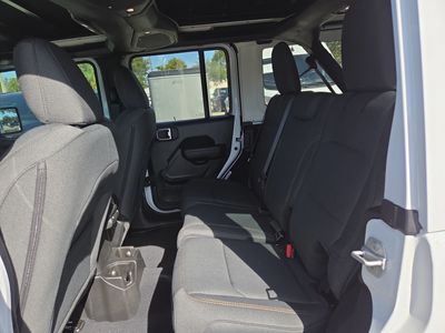 2026 Jeep Wrangler — photo 14 view