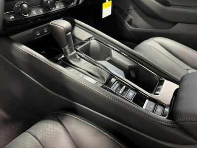 2026 Honda Accord Hybrid - Photo 14