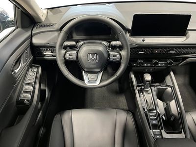 2026 Honda Accord Hybrid - Photo 17