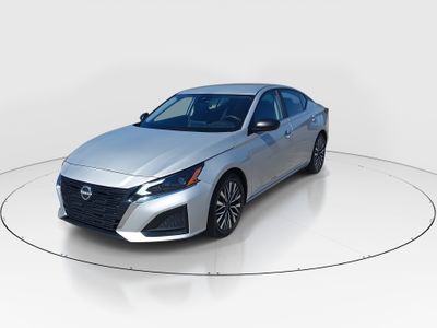 2024 Nissan Altima - Photo 3