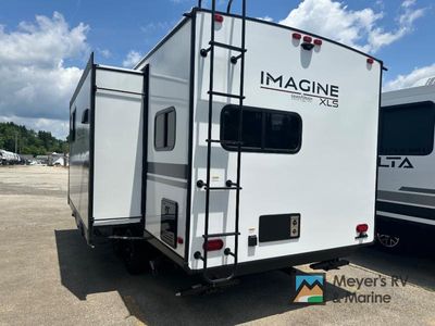 2026 Grand Design Imagine XLS - Photo 4