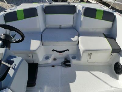 2021 Tahoe T16 — photo 8 view