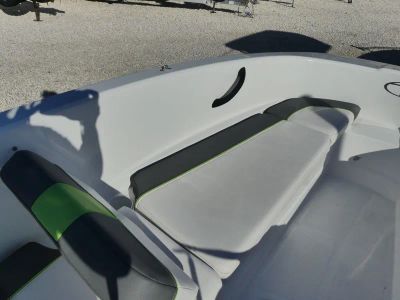 2021 Tahoe T16 — photo 10 view