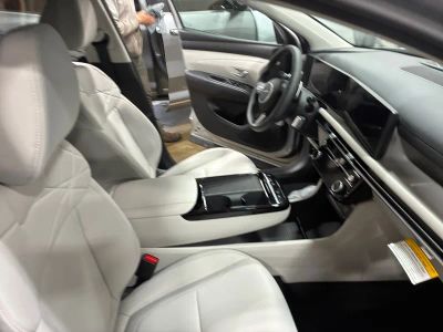 2026 Hyundai Tucson Hybrid — photo 15 view