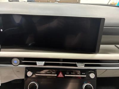 2026 Hyundai Tucson Hybrid — photo 11 view