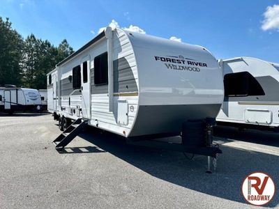 2025 Wildwood 32BHDS - Photo 3