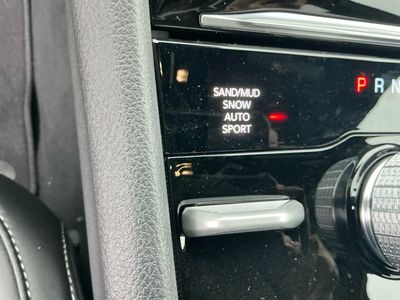 2025 Jeep Grand Cherokee — photo 10 view