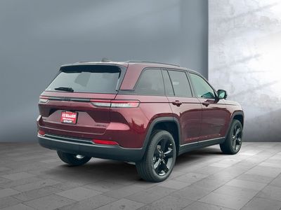 2025 Jeep Grand Cherokee — rear three-quarter view