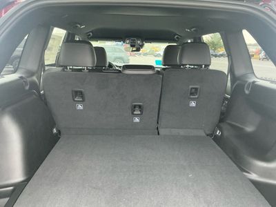 2025 Jeep Grand Cherokee — photo 15 view