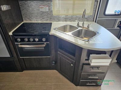 2019 Heartland Prowler - Photo 10