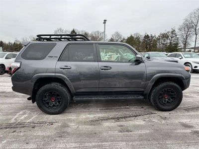 2022 Toyota 4Runner - Photo 12