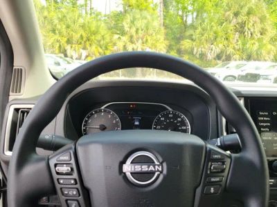 2026 Nissan Frontier — photo 13 view