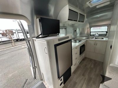 2023 Airstream Bambi - Photo 12