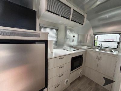 2023 Airstream Bambi - Photo 14