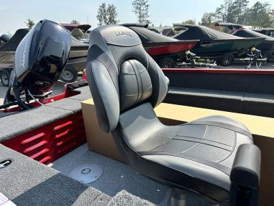 2025 Lund 1650 Angler SS — photo 12 view