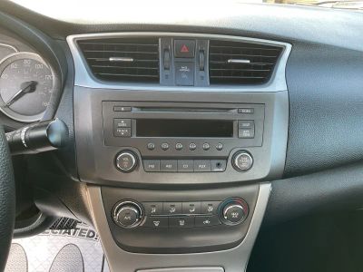2014 Nissan Sentra - Photo 11