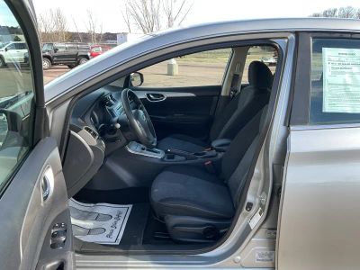 2014 Nissan Sentra - Photo 9